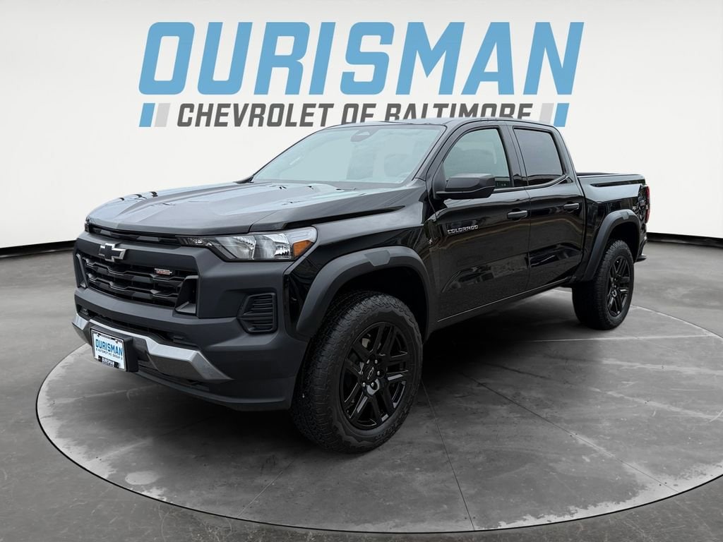 Used 2024 Chevrolet Colorado Trail Boss Truck