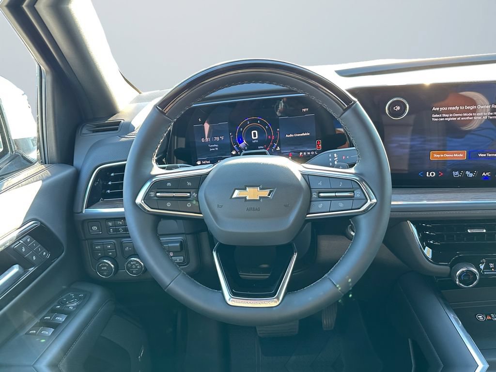 2026 Chevrolet Suburban High Country - Photo 12