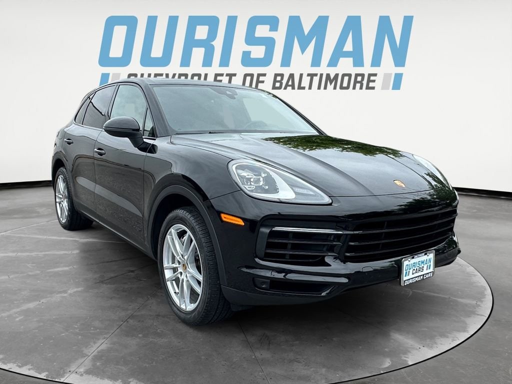 2023 Porsche Cayenne Base