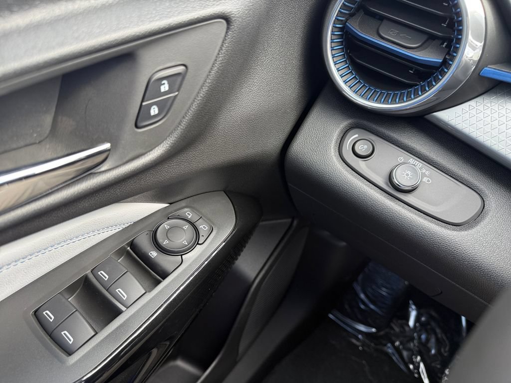 2026 Chevrolet Trax LT - Photo 20
