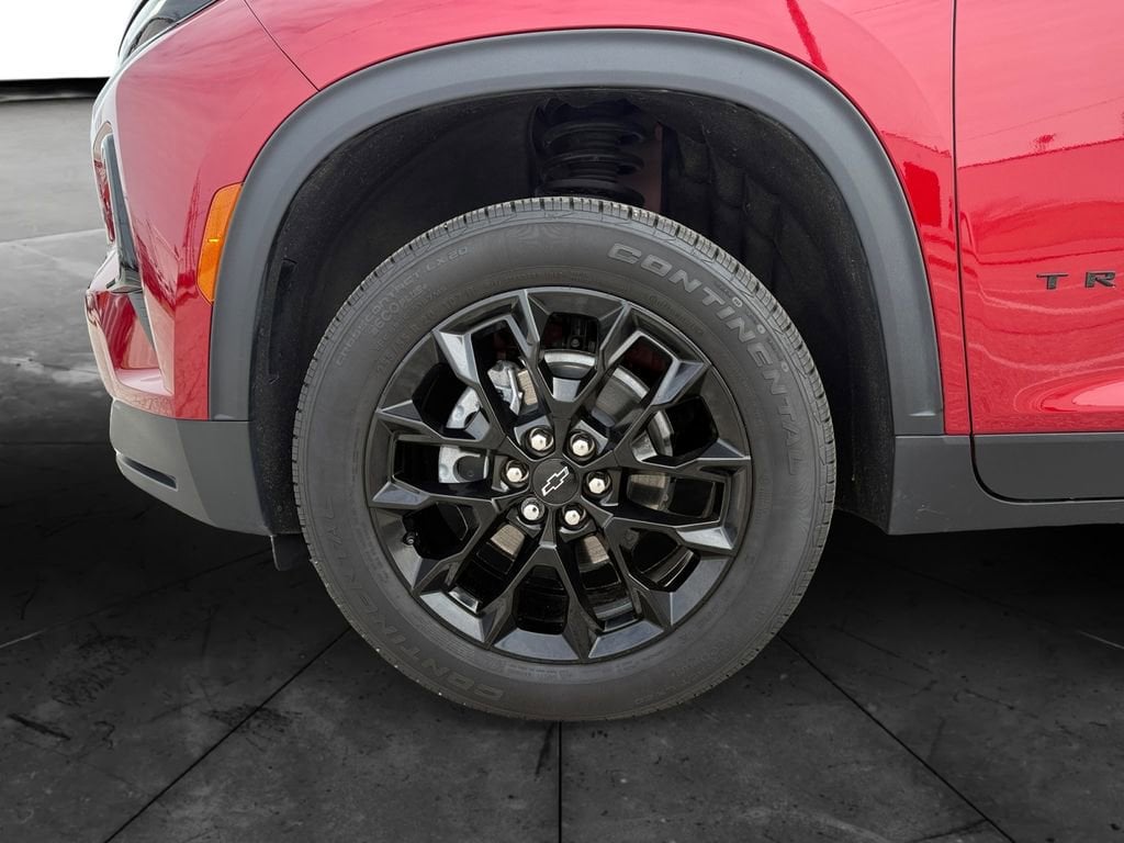 2025 Chevrolet Traverse LT - Photo 14