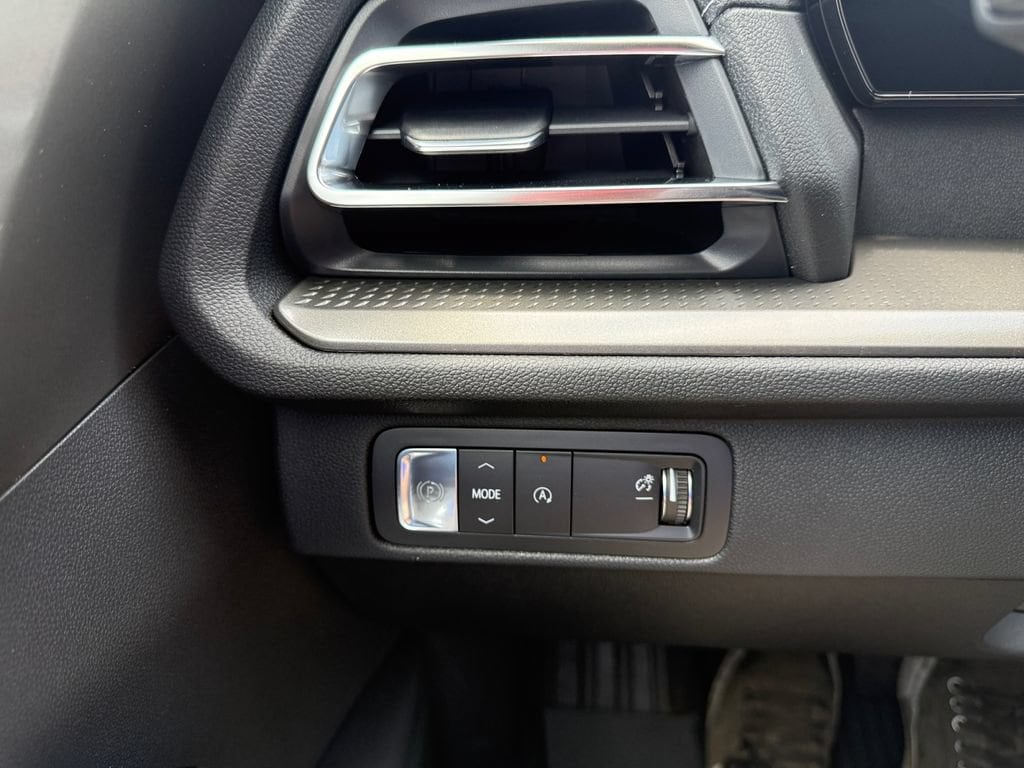 2026 Chevrolet Traverse LT - Photo 20