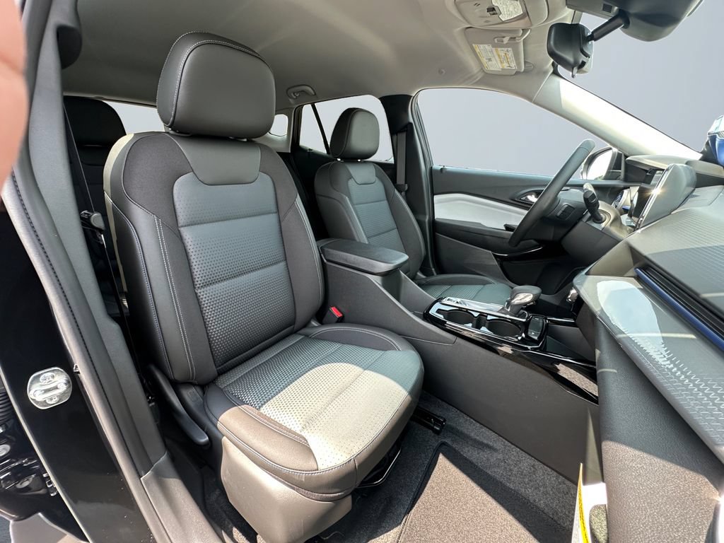 2026 Chevrolet Trax LT - Photo 15