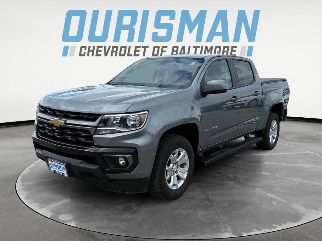 2022 Chevrolet Colorado LT photo 2