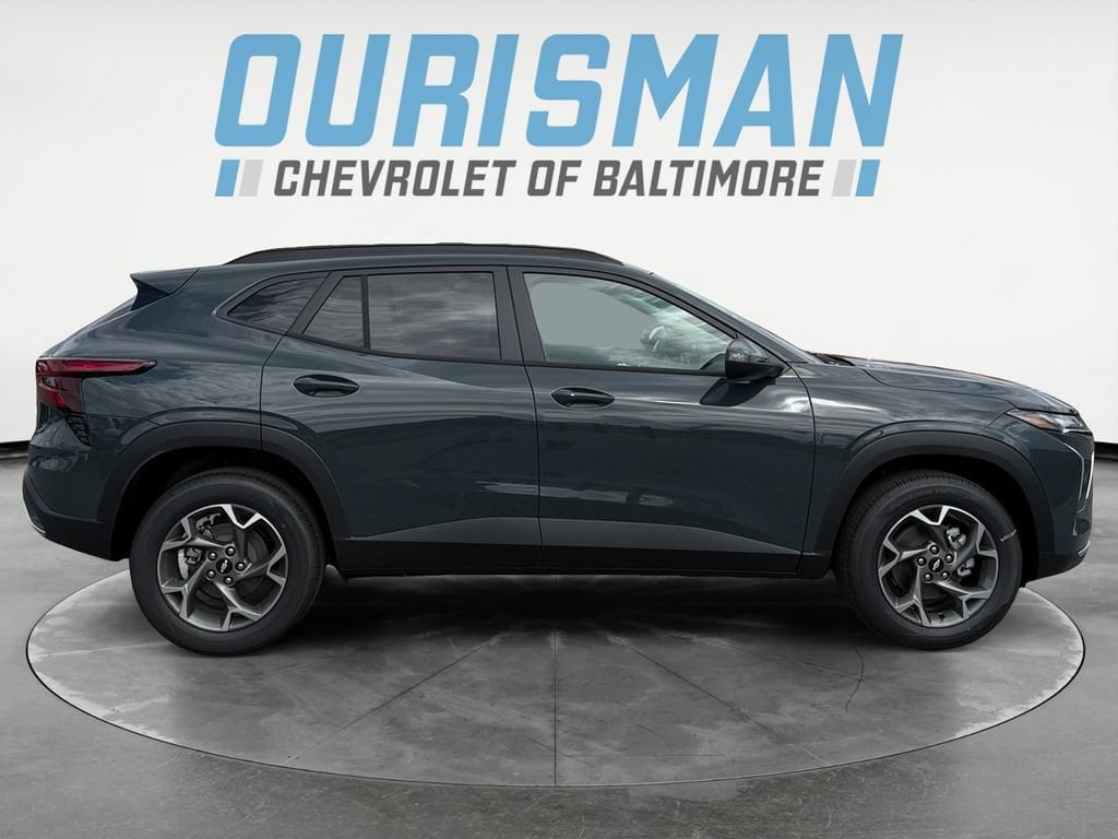 2026 Chevrolet Trax LT - Photo 7