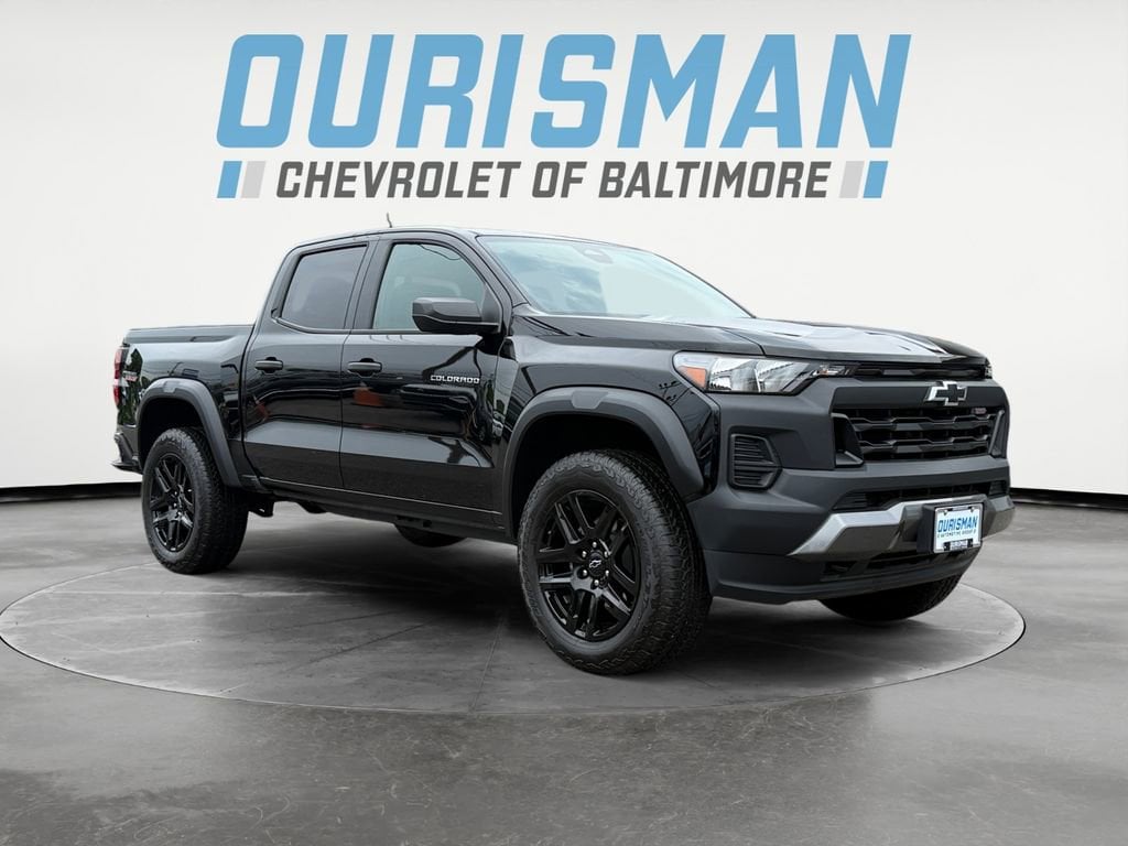Used 2024 Chevrolet Colorado Trail Boss Truck