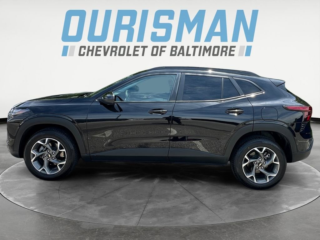 Used 2024 Chevrolet Trax LT SUV