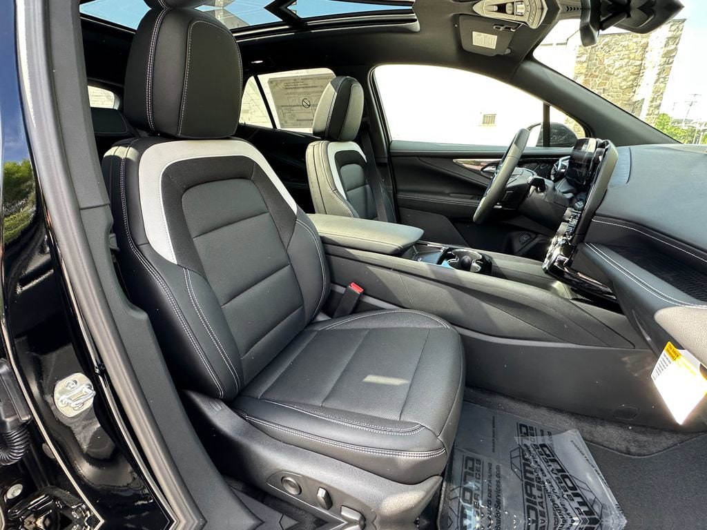 2026 Chevrolet Blazer EV LT - Photo 15