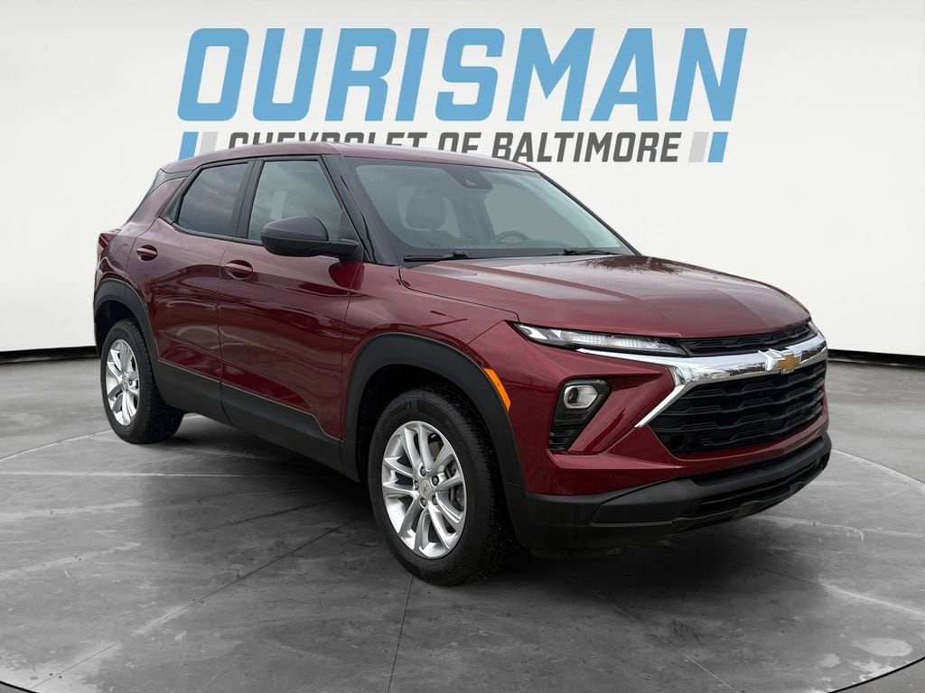 Used 2025 Chevrolet Trailblazer LS SUV