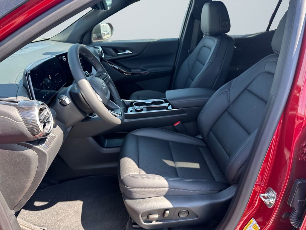 2026 Chevrolet Equinox LT - Photo 9