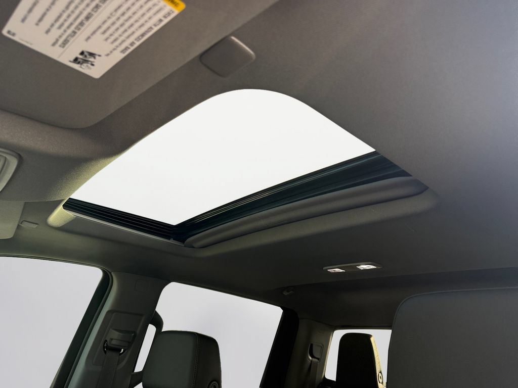 2026 Chevrolet Silverado 1500 LTZ - Photo 16