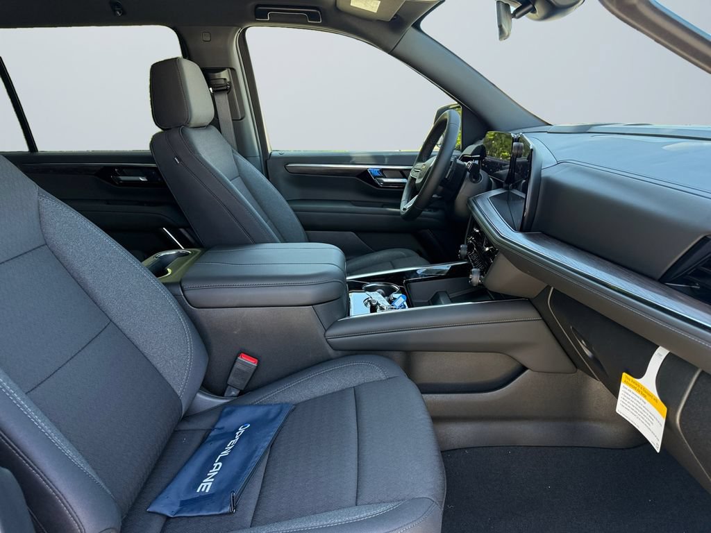 2026 Chevrolet Suburban LS - Photo 15