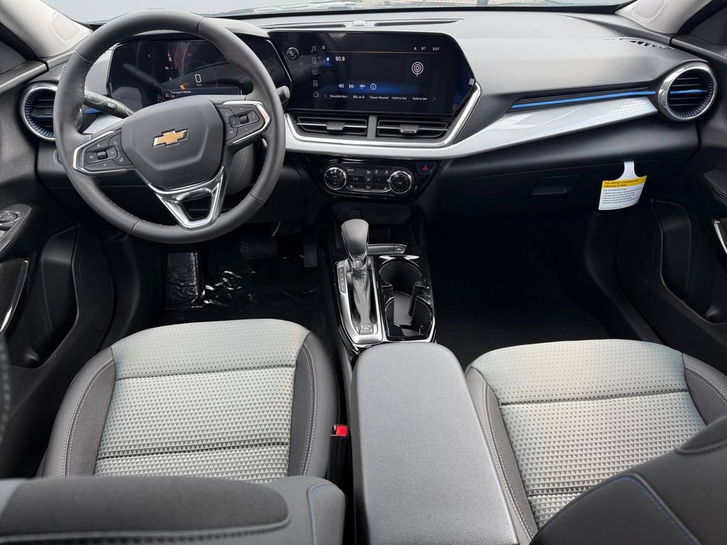 2026 Chevrolet Trax LT - Photo 10