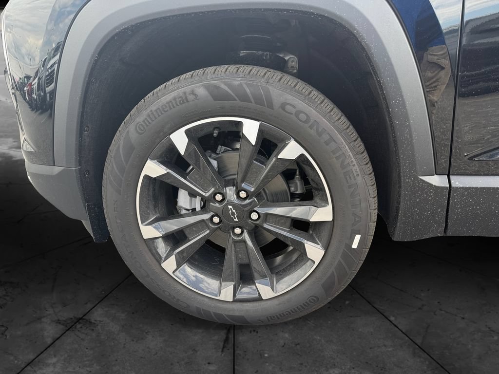 2027 Chevrolet Equinox RS - Photo 14