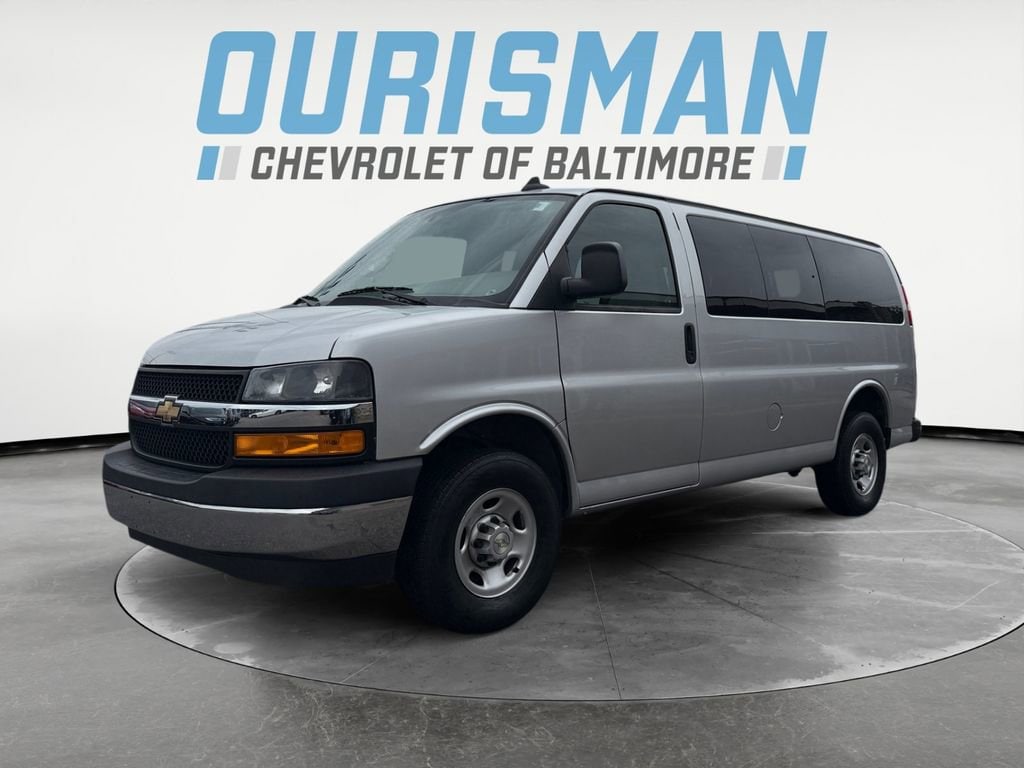 Used 2022 Chevrolet Express Passenger 3500 1LS Van