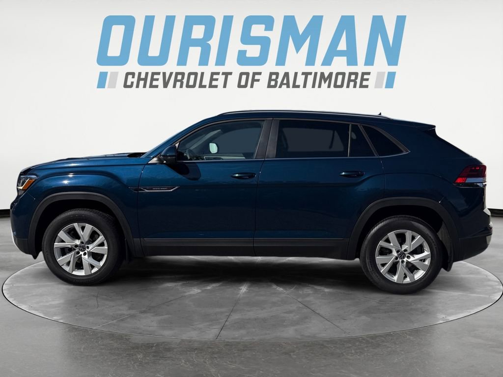 2021 Volkswagen Atlas Cross Sport photo 3