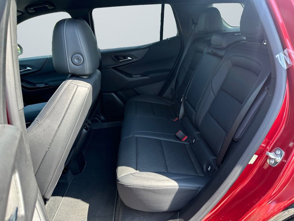 2026 Chevrolet Equinox LT - Photo 13