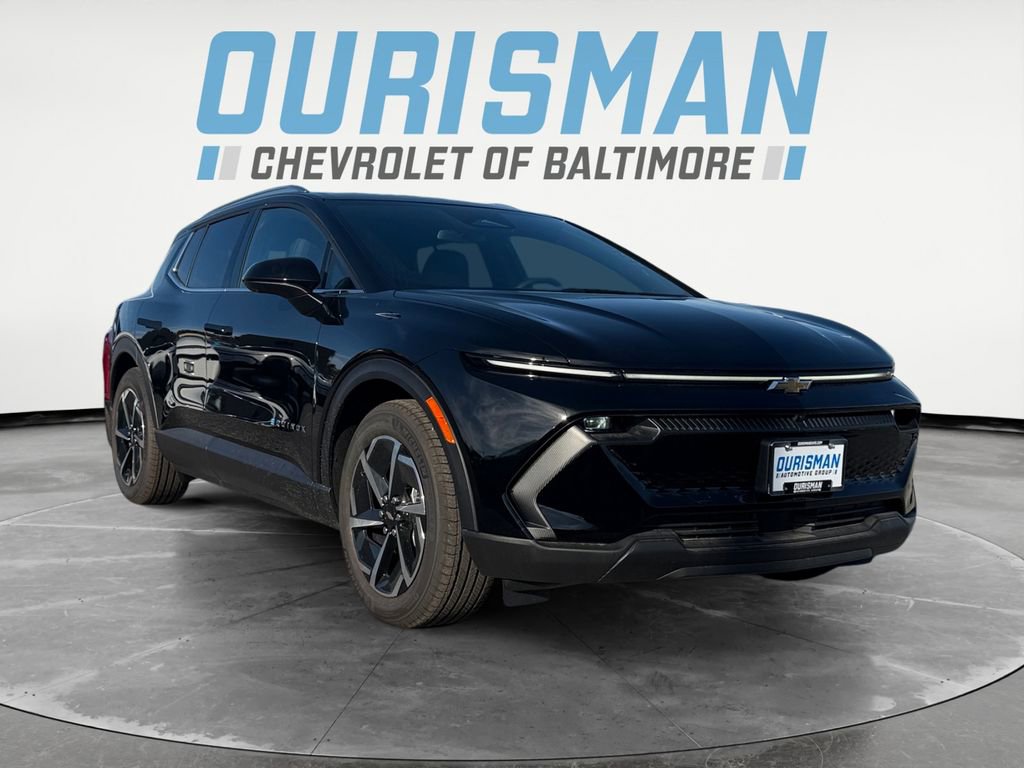 2026 Chevrolet Equinox EV 2LT's photo