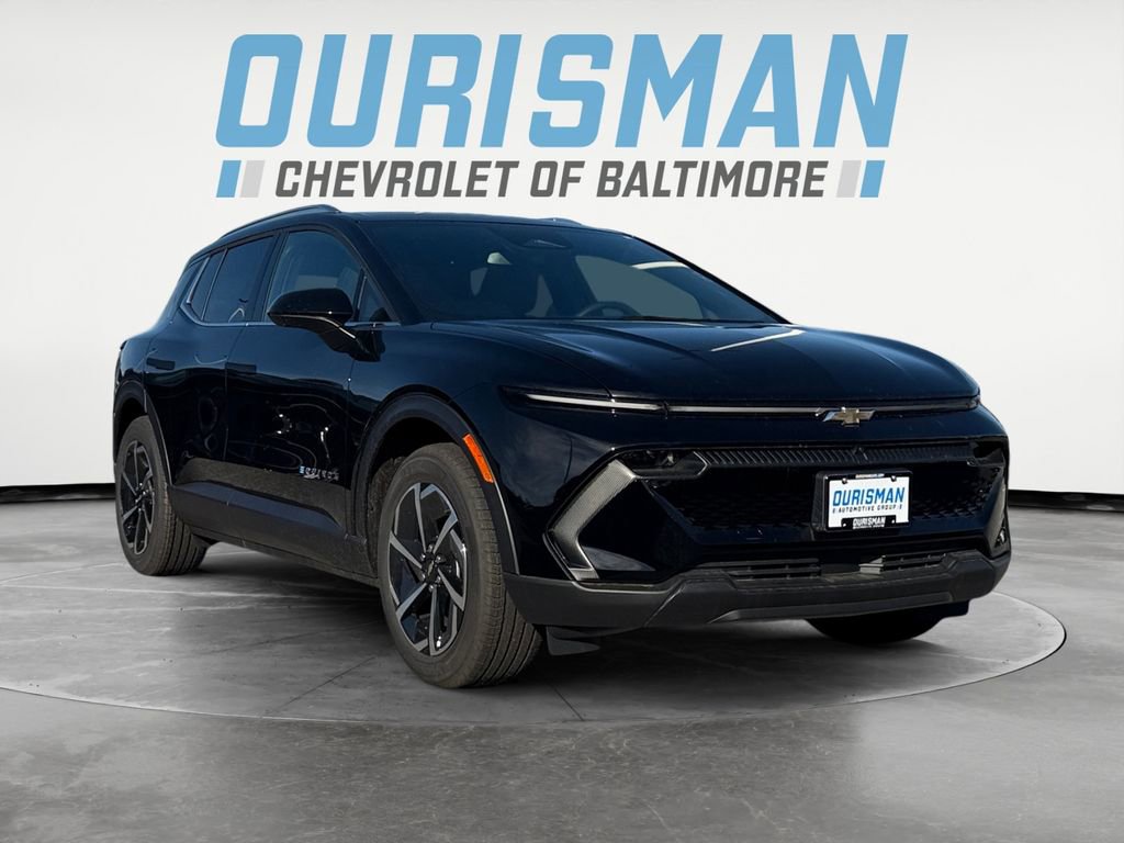 2026 Chevrolet Equinox EV 2LT's photo