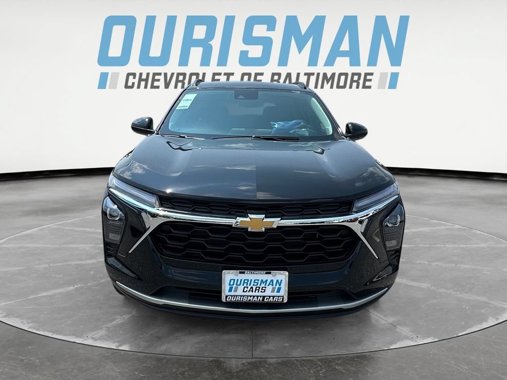 2026 Chevrolet Trax LT - Photo 8