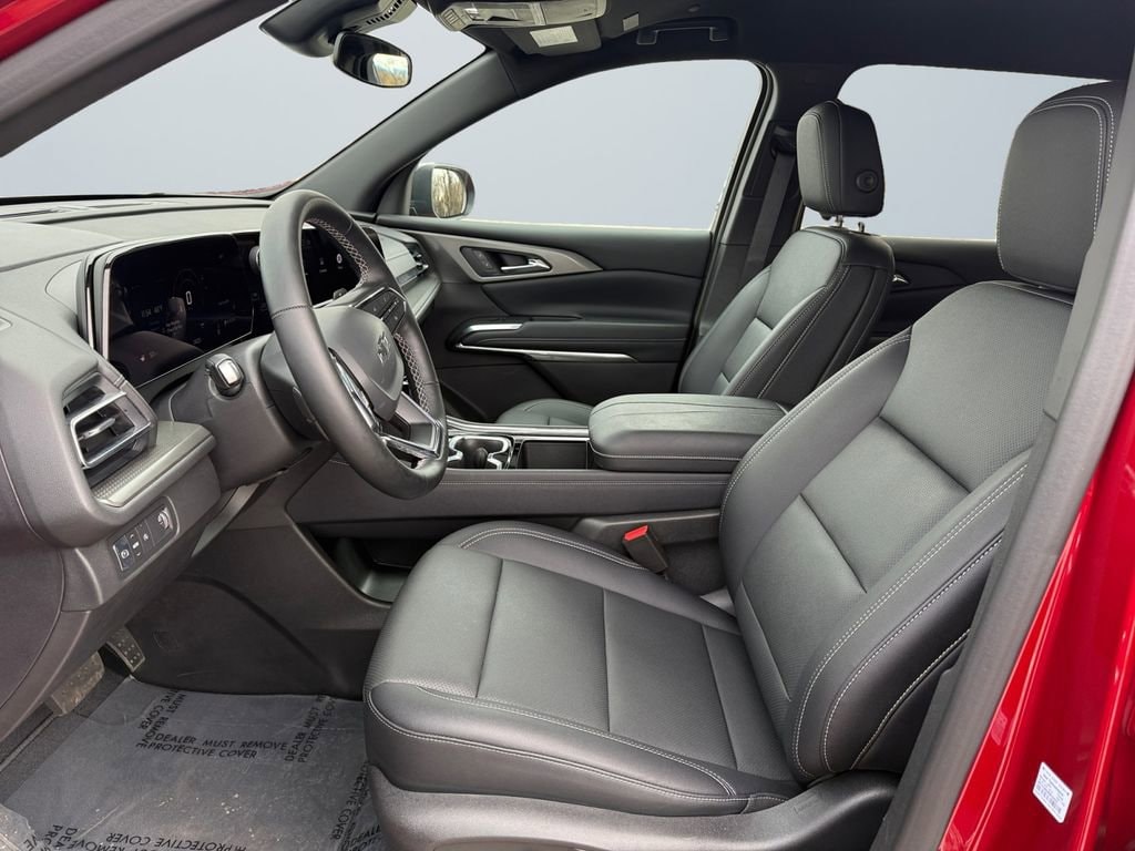 2025 Chevrolet Traverse LT - Photo 9