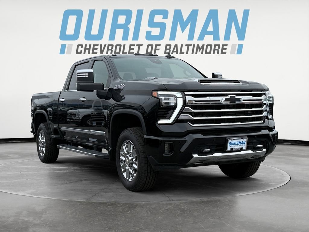 2024 Chevrolet Silverado HD High Country's photo