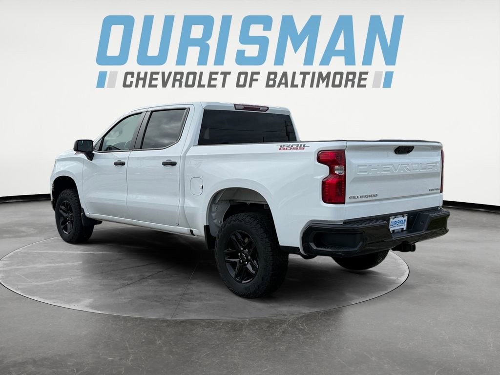 2024 Chevrolet Silverado 1500 Custom Trail Boss photo 4
