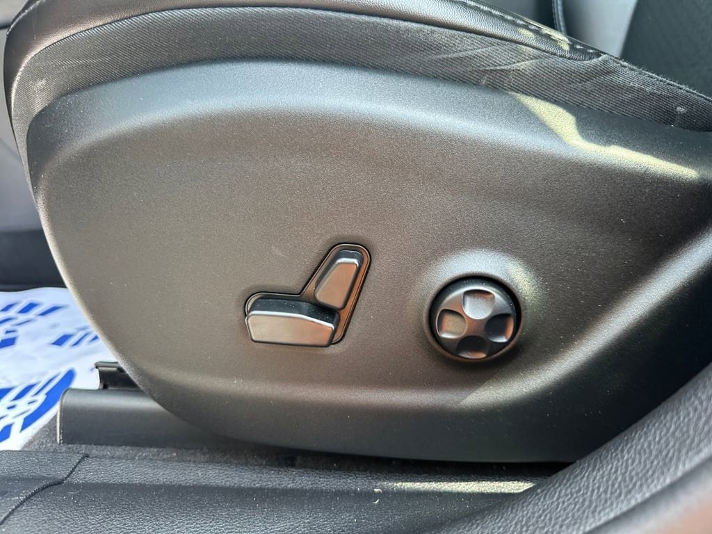 View 16
