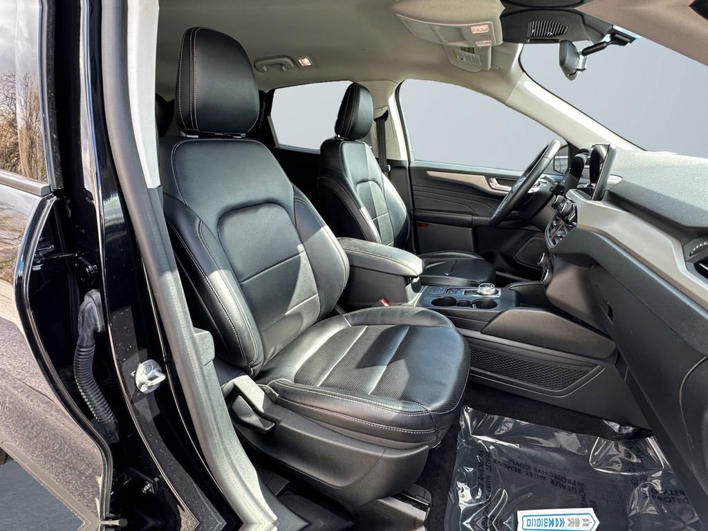 2022 Ford Escape SEL - Photo 15