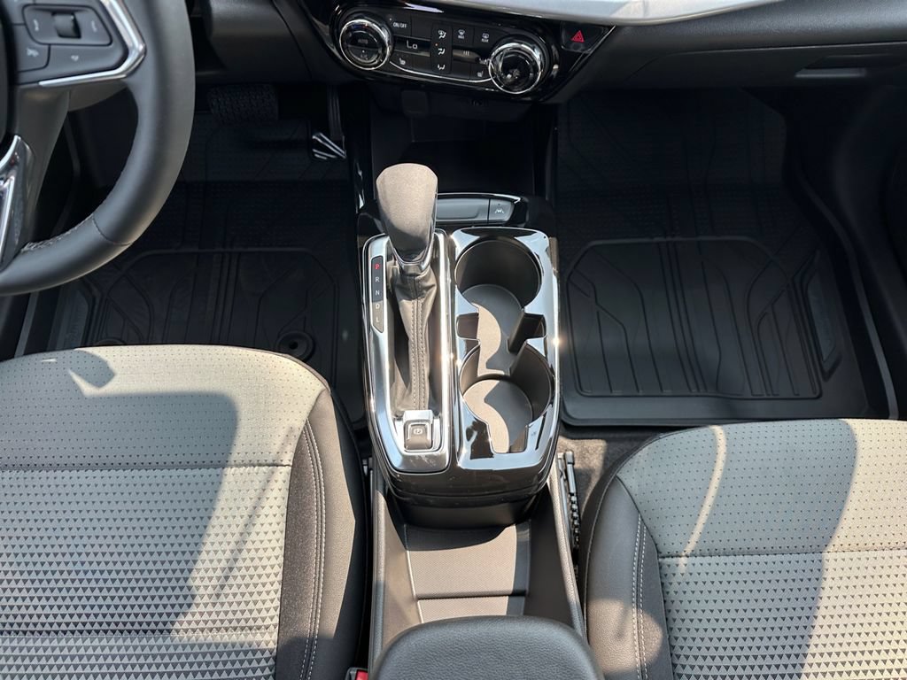 2026 Chevrolet Trax LT - Photo 11