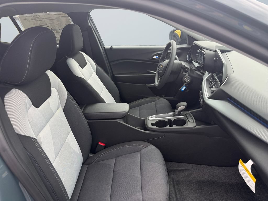 2026 Chevrolet Trax LS - Photo 15