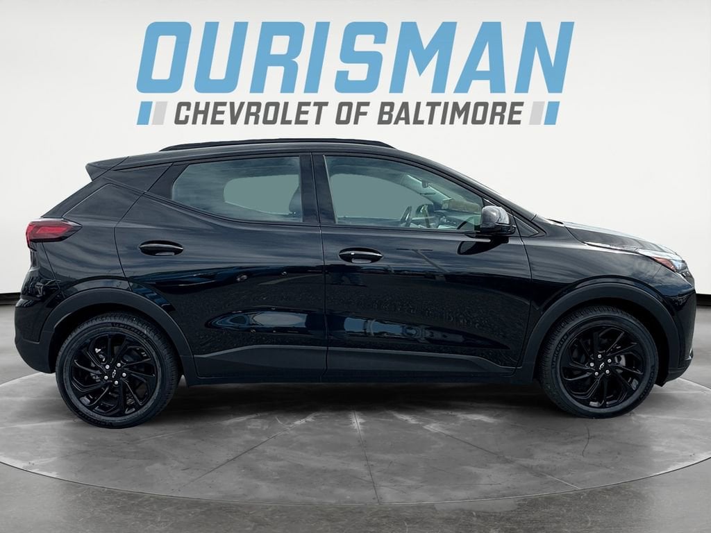 2027 Chevrolet Bolt RS - Photo 7