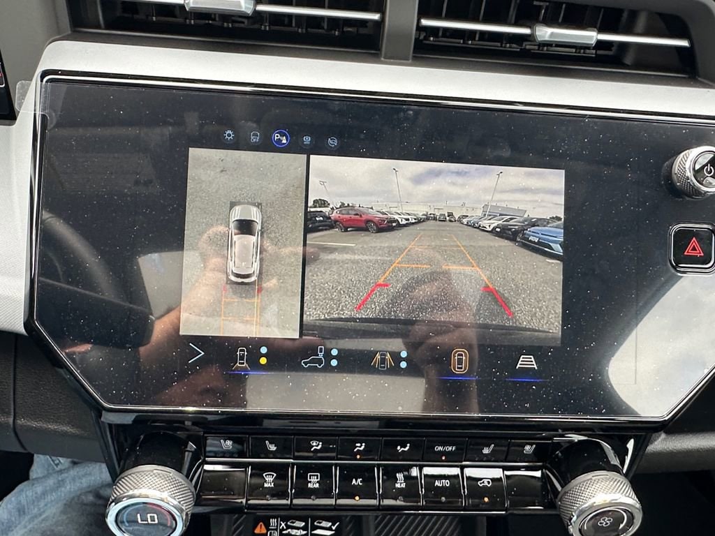 2027 Chevrolet Bolt RS - Photo 20