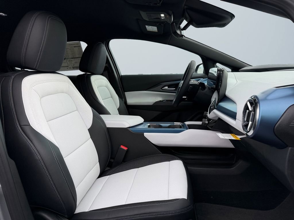 2026 Chevrolet Equinox EV 2LT - Photo 15