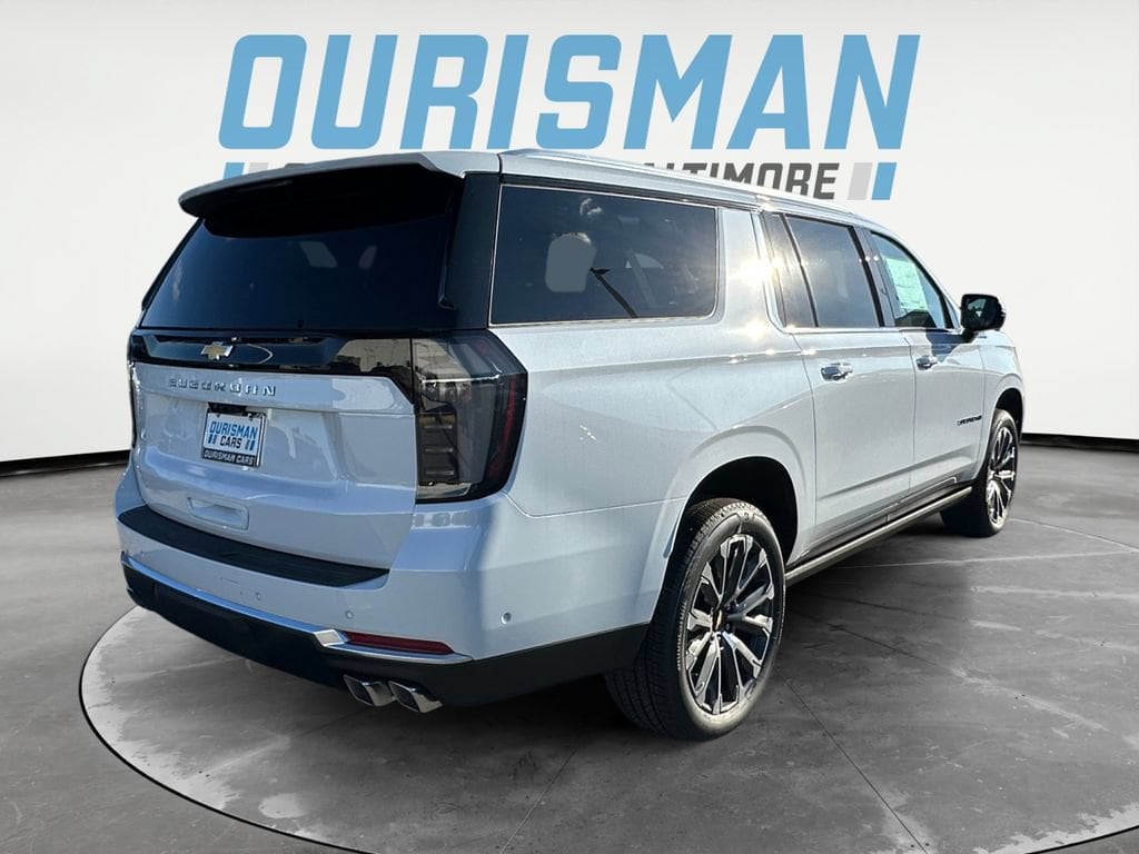 2026 Chevrolet Suburban High Country - Photo 6