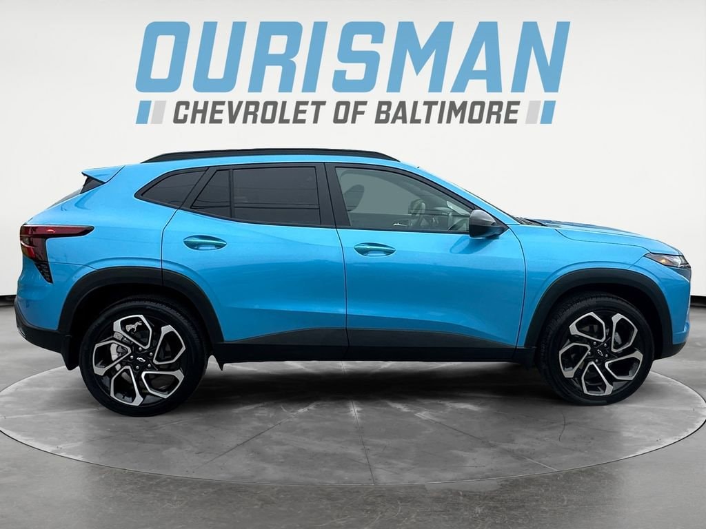 2025 Chevrolet Trax RS - Photo 7