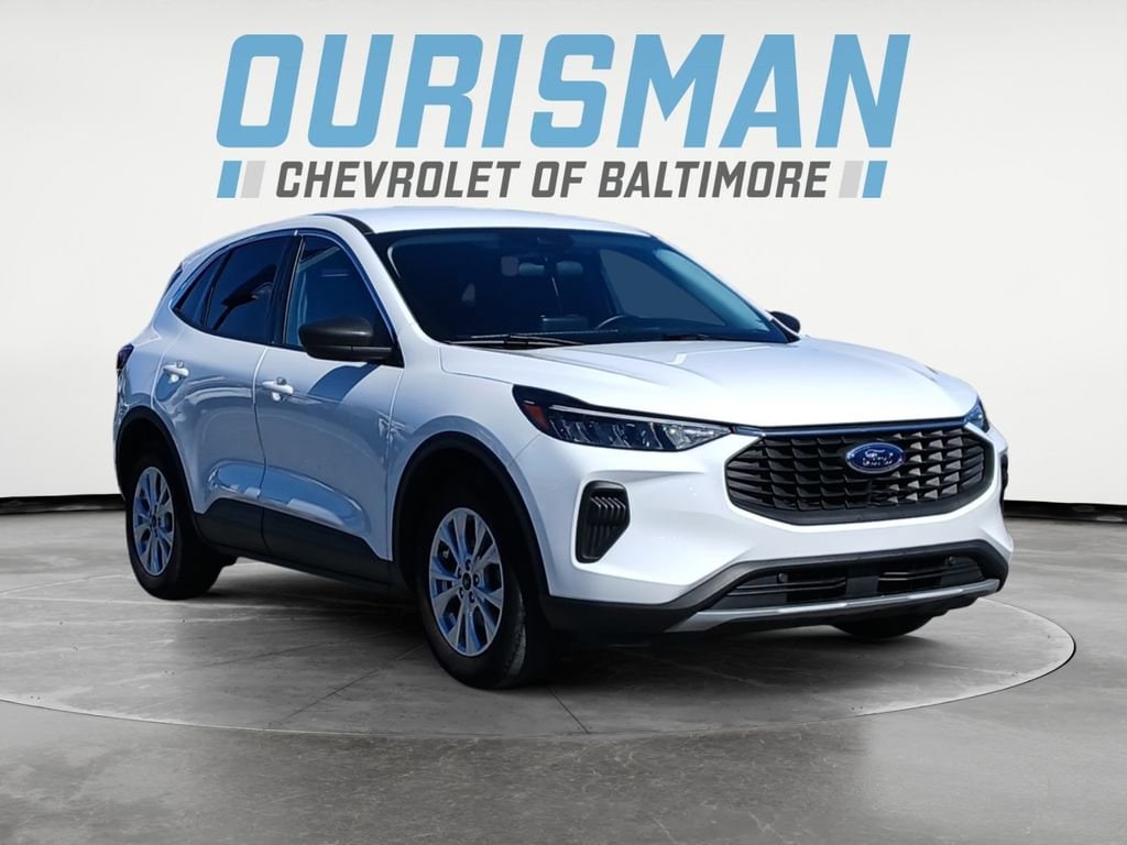 2023 Ford Escape