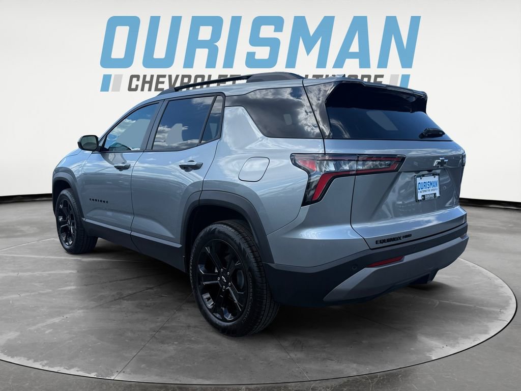 2026 Chevrolet Equinox LT photo 3