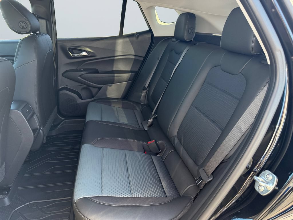 2026 Chevrolet Trax LT - Photo 13