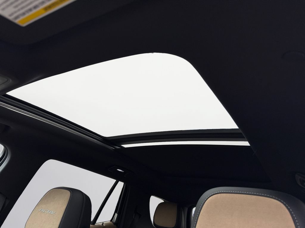 2027 Chevrolet Equinox ACTIV - Photo 16