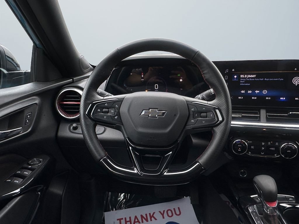 2025 Chevrolet Trax RS - Photo 12