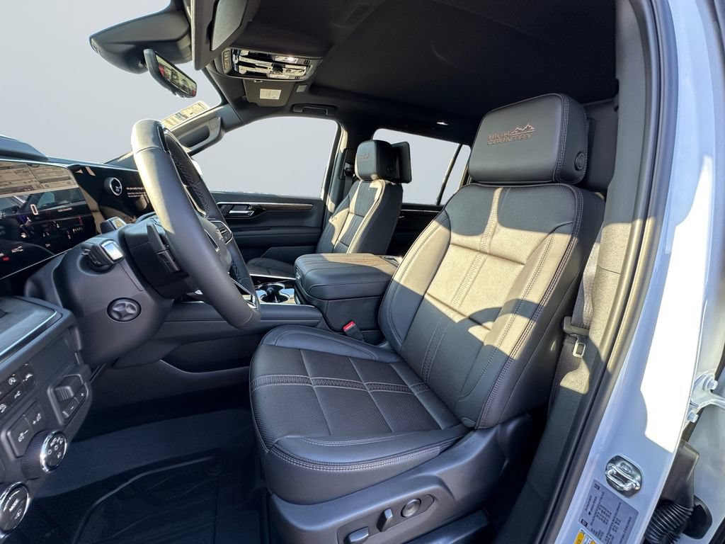 2026 Chevrolet Suburban High Country - Photo 9