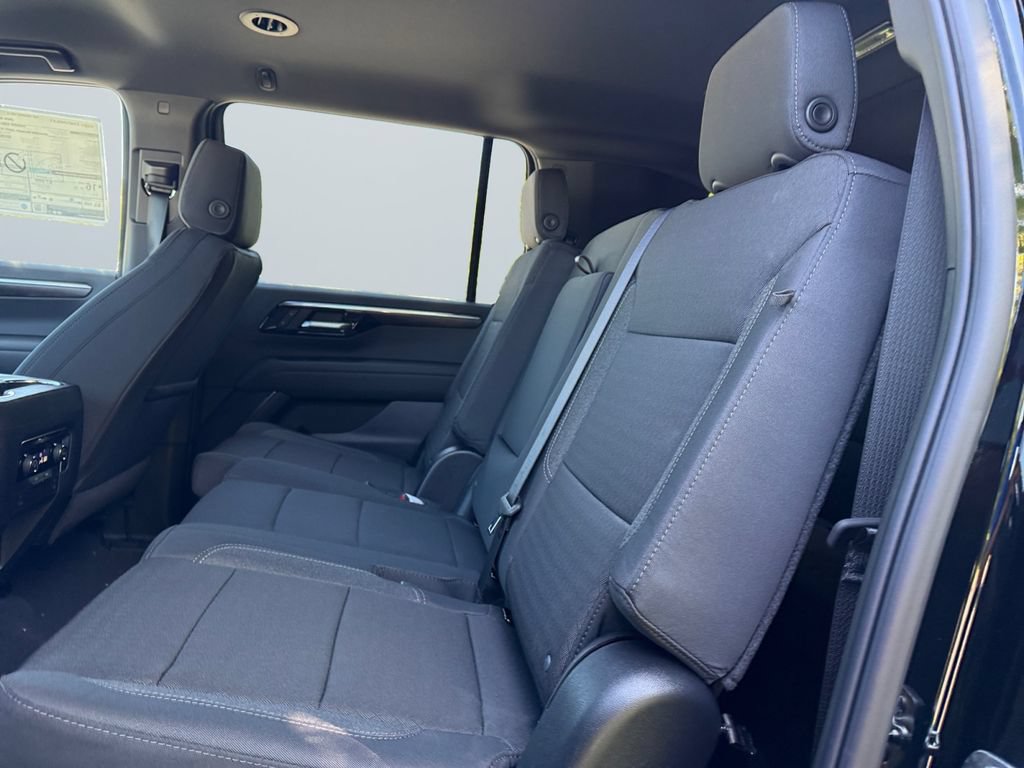 2026 Chevrolet Suburban LS - Photo 13