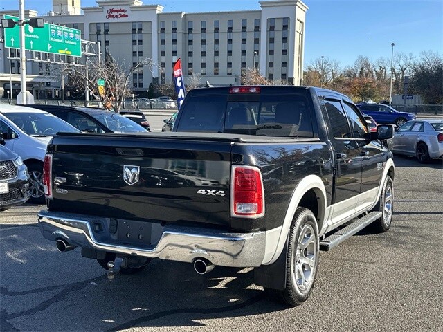 2013 Ram 1500 Laramie photo 2