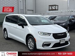 2026 Chrysler Pacifica Select Van Passenger Van