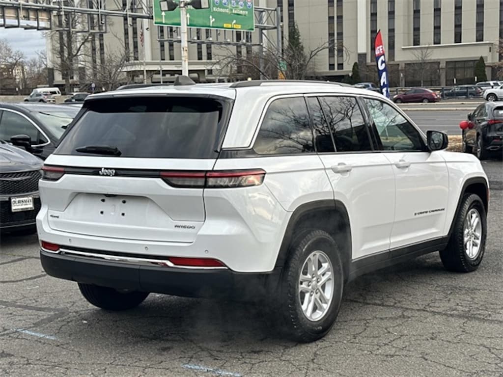 Certified 2023 Jeep Grand Cherokee Laredo SUV