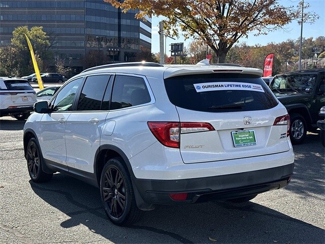 2021 Honda Pilot Special Edition photo 4