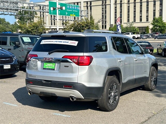 2019 Gmc Acadia SLT photo 2