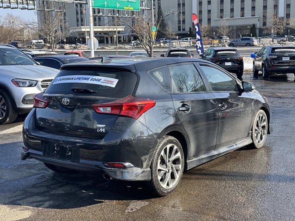 Certified 2017 Toyota Corolla iM Base Hatchback