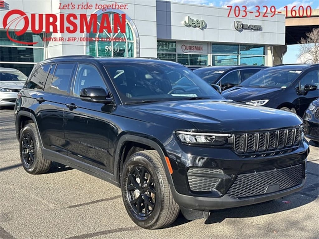 Certified 2024 Jeep Grand Cherokee Laredo SUV